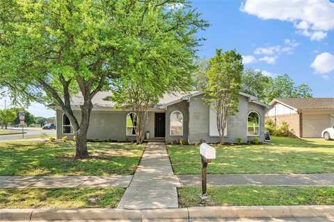 6062 Shadydale Court, Watauga, TX 76148