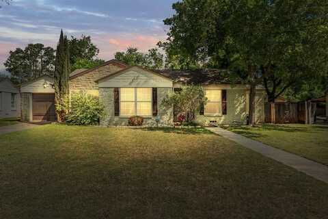3566 Norfolk Road, Fort Worth, TX 76109