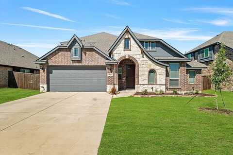 1036 English Oak Drive, Burleson, TX 76028