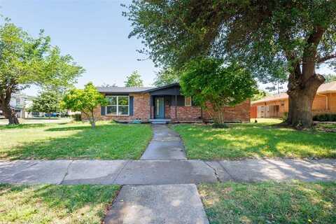 5204 Darlene Street, Dallas, TX 75232