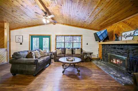 134 Split Shot Circle, Broken Bow, OK 74728