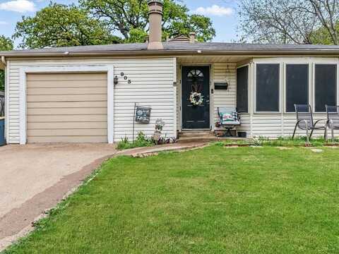 903 S Mills Drive, Euless, TX 76040