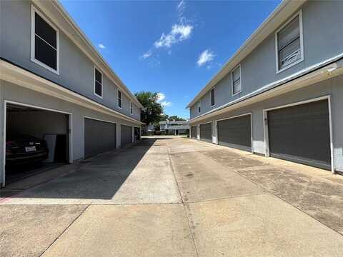 612 Ridgeline Drive, Hurst, TX 76053