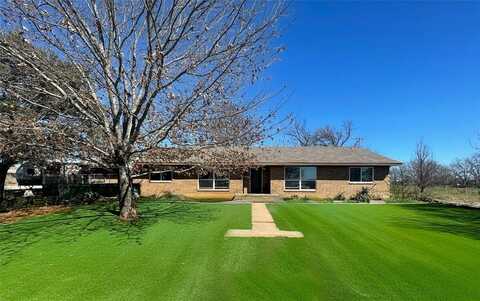 1222 Golden Hoof Drive, Krum, TX 76249