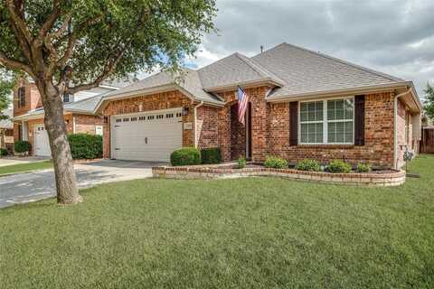 1109 Crest Meadow Drive, Fort Worth, TX 76052
