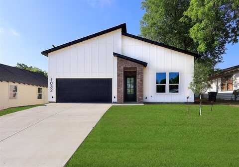 1032 E Harvey Avenue, Fort Worth, TX 76104