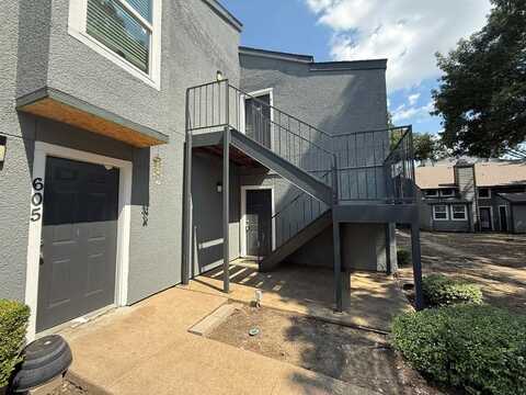 9696 Walnut, Dallas, TX 75243