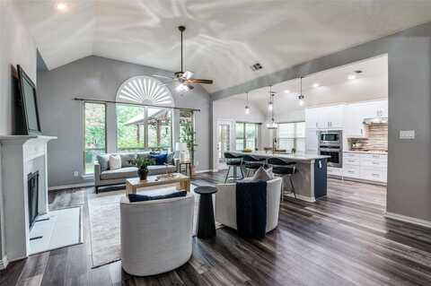 604 Lake Village Drive, McKinney, TX 75071
