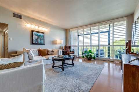 5200 Keller Springs, Dallas, TX 75248