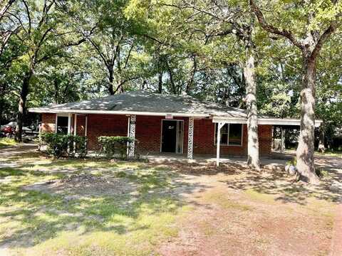 379 E Golden Oaks Drive, Mabank, TX 75156