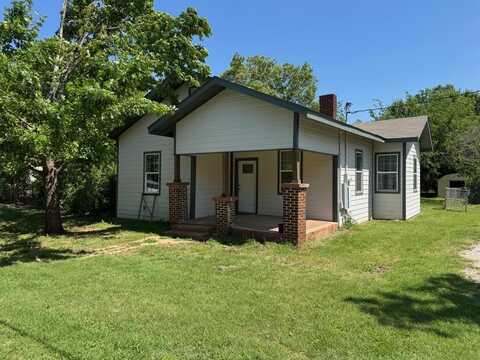 310 N 1st Street, Rio Vista, TX 76093