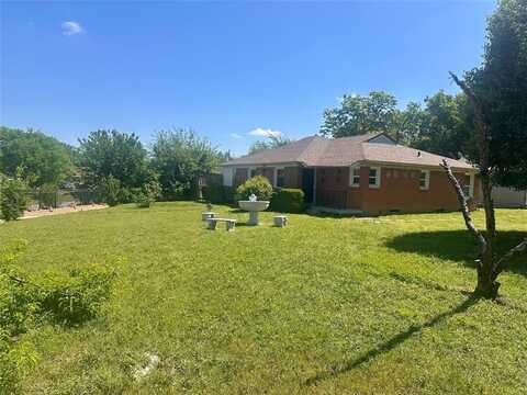 1910 Huntingdon Avenue, Dallas, TX 75203