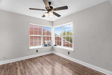 1014 S Ballard Avenue, Wylie, TX 75098