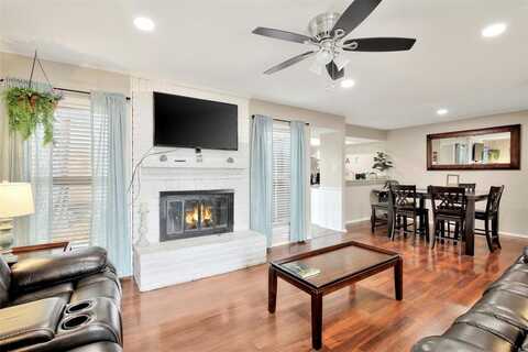 2901 Pegasus Drive, Garland, TX 75044
