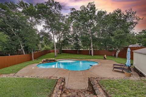 827 Huebner Way, Burleson, TX 76028