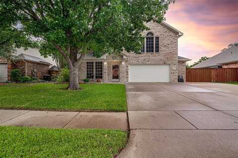 827 Huebner Way, Burleson, TX 76028