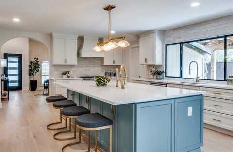 6708 Hillbriar Drive, Dallas, TX 75248