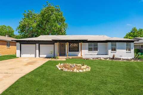 5409 Mallory Drive, Haltom City, TX 76117