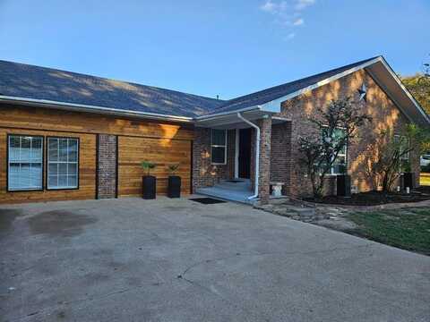 211 Francis Drive, Lindale, TX 75771