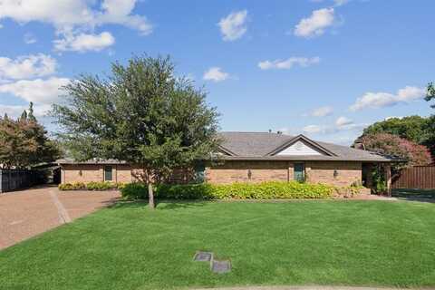 108 Circleview Drive S, Hurst, TX 76054