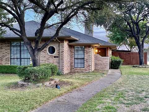 823 Saint Paul Court, Richardson, TX 75080