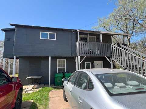 2725 Carson Street, Haltom City, TX 76117