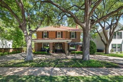 1317 Virginia Place, Fort Worth, TX 76107