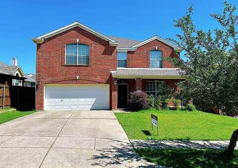 9916 Delamere Drive, Fort Worth, TX 76244