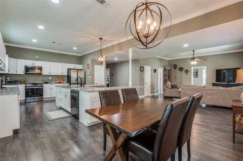 411 E Ross Street, Waxahachie, TX 75165