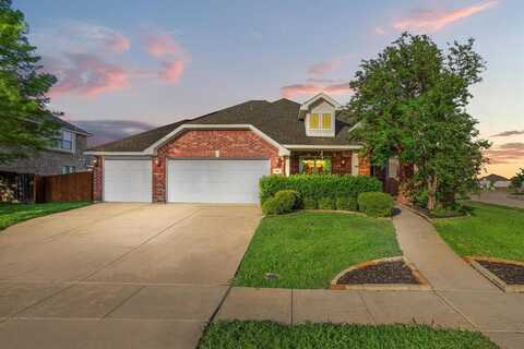 501 Highpoint Lane, Mansfield, TX 76063