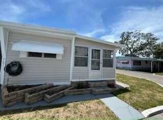 2346 Druid Rd #901, Clearwater, FL 33764