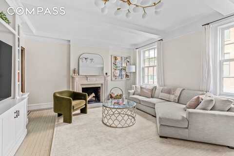 35 West 9th Street, New York, NY 10011
