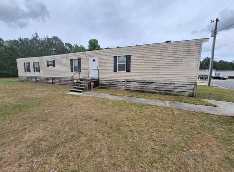 1134 Kelly Dr, Hinesville, GA 31313