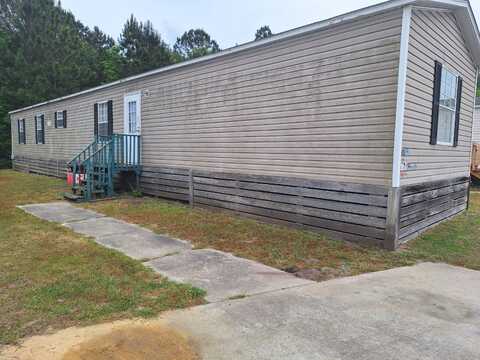 1134 Kelly Dr, Hinesville, GA 31313