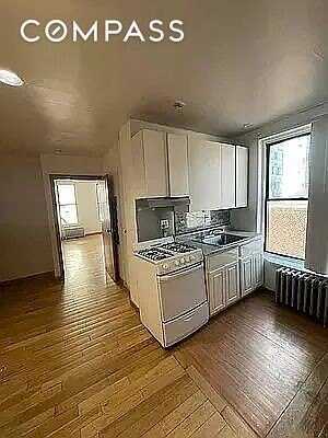 402 East 69th Street, New York, NY 10021