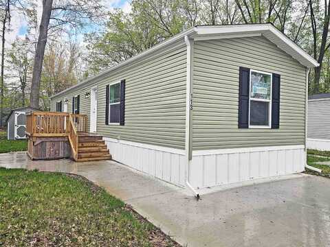 6074 Deerfield Rd, Loveland, OH 45140