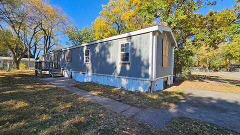 2201 S Anna St, Wichita, KS 67209