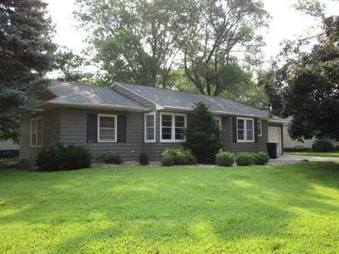 106 12th Street N, Mountain Lake, MN 56159