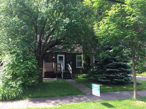 1374 Bryden Dr, Akron, OH 44313