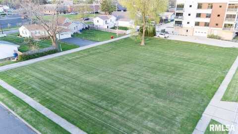 1201 E DURYEA Avenue, Peoria Heights, IL 61616