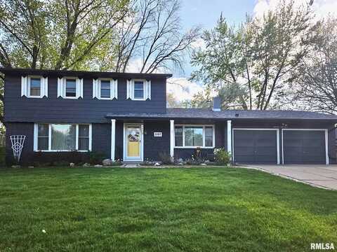5157 COACHMAN Road, Bettendorf, IA 52722