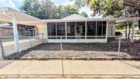 7004 Balboa Dr, Pensacola, FL 32526