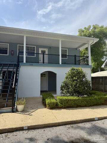 708 Bayshore Dr, Pensacola, FL 32507