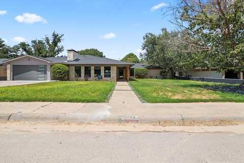 2208 Bedford Dr, Midland, TX 79701