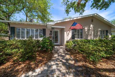 420 POINSETTIA ROAD, BELLEAIR, FL 33756