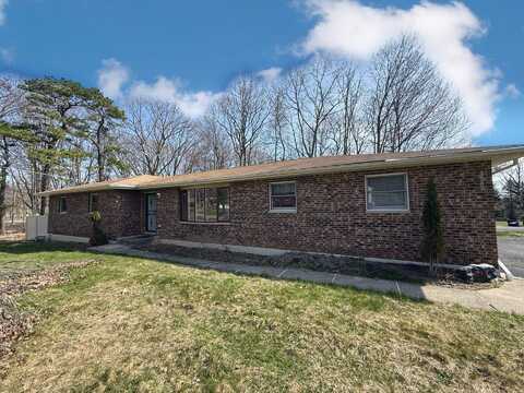 104 Sunset Drive, Mount Pocono, PA 18344