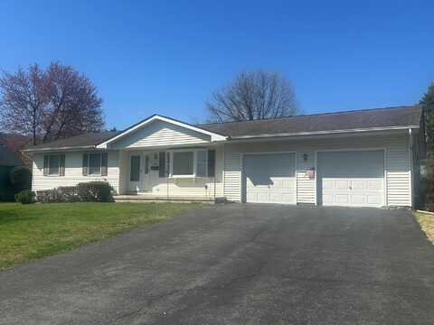 221 Huston Avenue, Stroudsburg, PA 18360