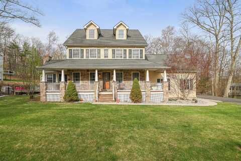 118 Hollow Drive, Stroudsburg, PA 18360
