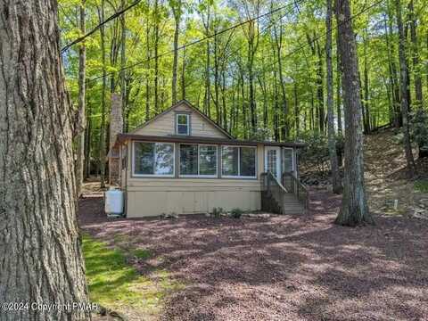 175 S Lake Drive, Lake Harmony, PA 18624