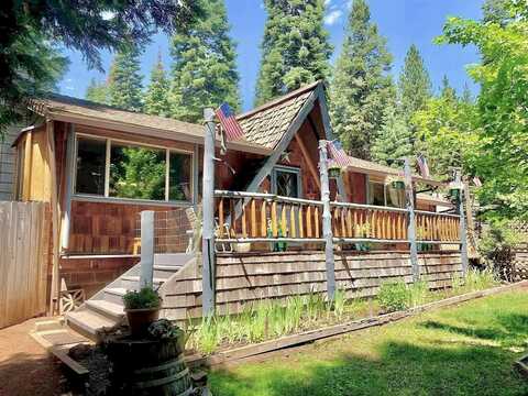 121 Peninsula Drive, Lake Almanor, CA 96137